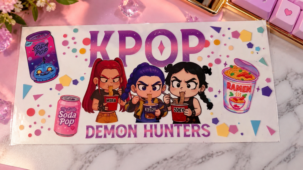 ✨ Planche UV DTF K-POP – Demon Hunters 🎤💜 16oz